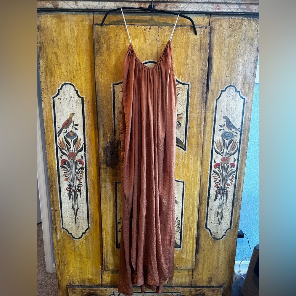 Copper flowy maxi dress - Picture 3 of 3